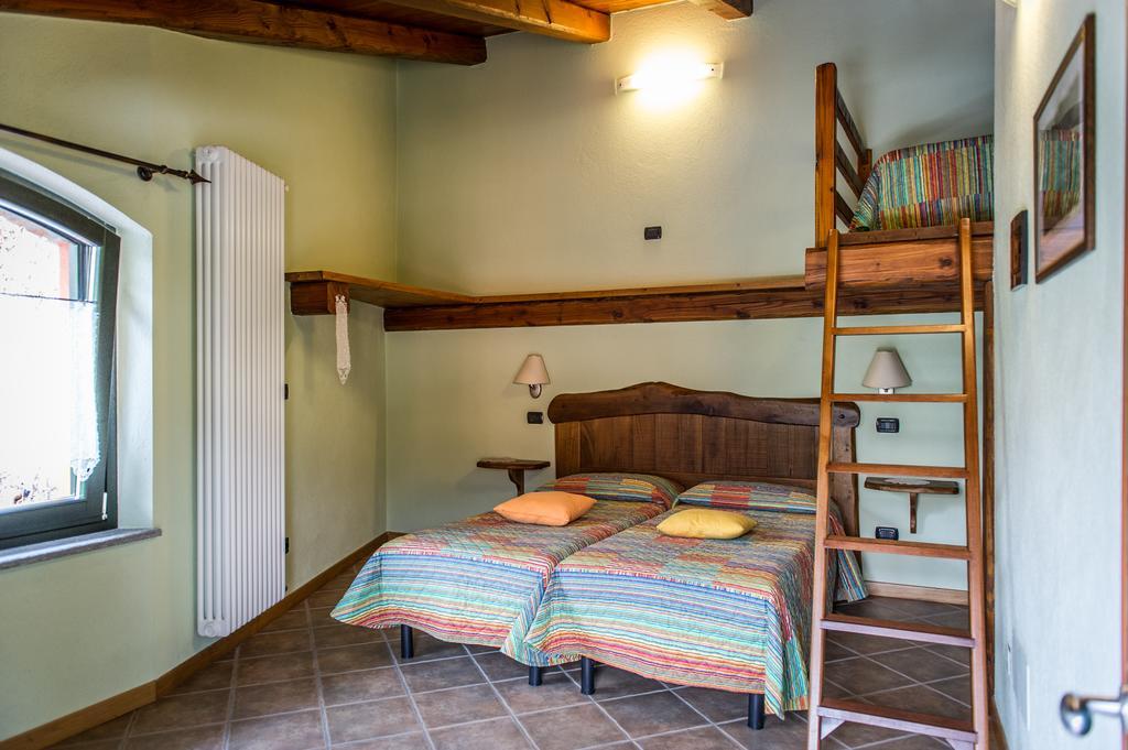 Bed and Breakfast Al Pasche Dronero Pokoj fotografie